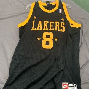 Kobe Bryant jersey